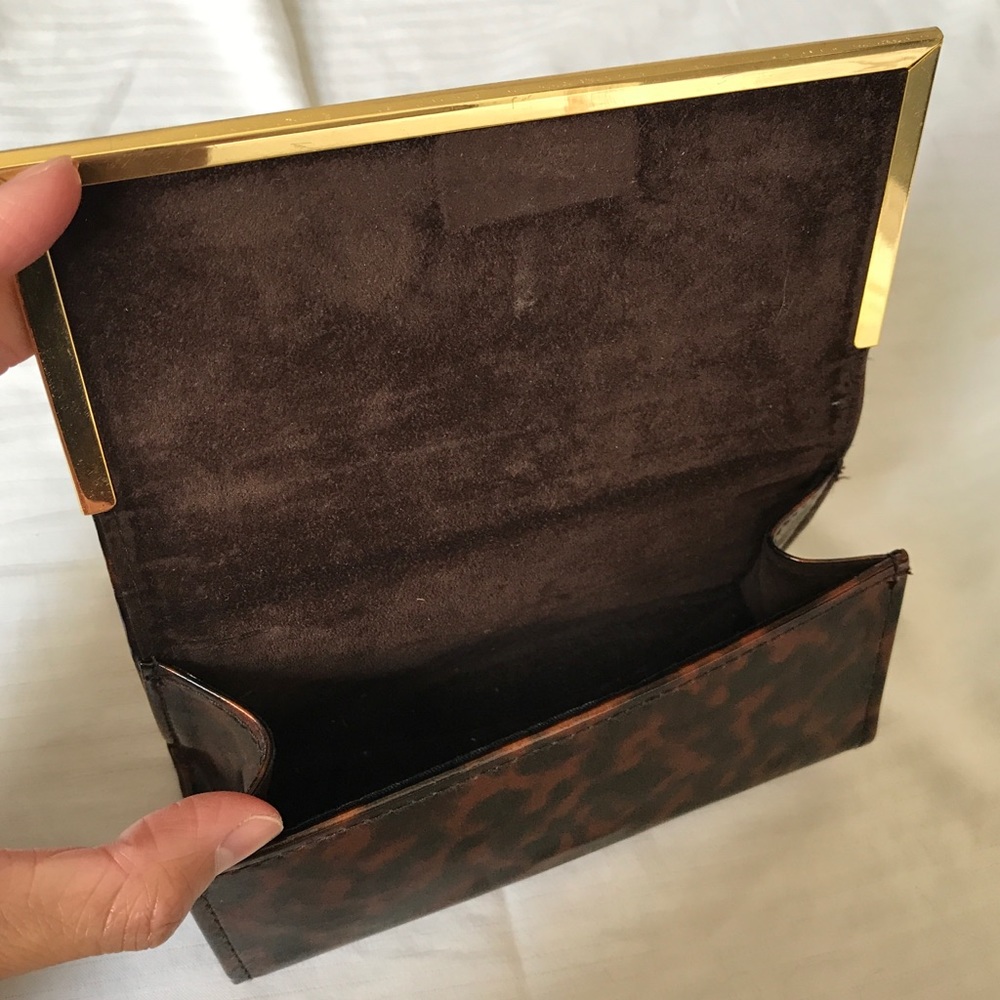 Tory Burch Sunglass Case Tortoise - Picture 5 of 7